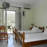 Hotel de apartamente Logara's