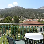 Logara's 4*