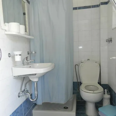 Aparthotel Logara's Agia Efimia